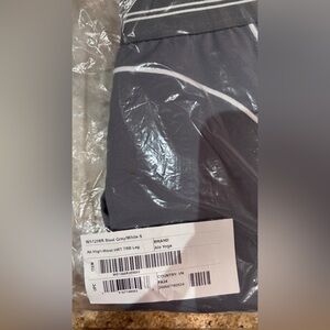 NWT Alo Airbrush High-Waist Heart Throb Legging